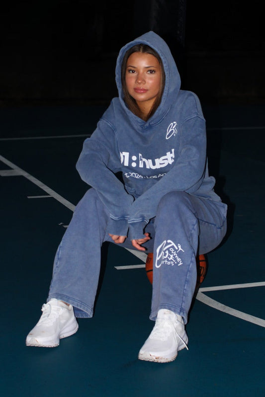 Z Collabs - BT x D1:hustle - Snow Wash Heavyweight Sweatpants - BLUE